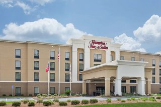 hampton inn and suites savannah airport