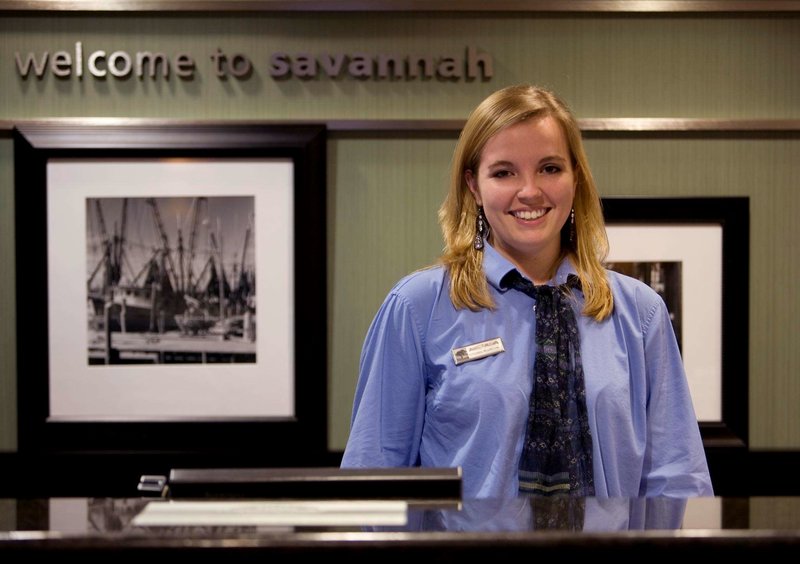 hampton inn and suites savannah airport