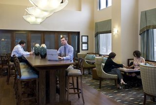 hampton inn and suites savannah airport