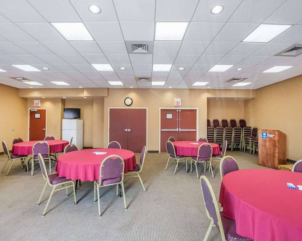 comfort inn sturgeon falls