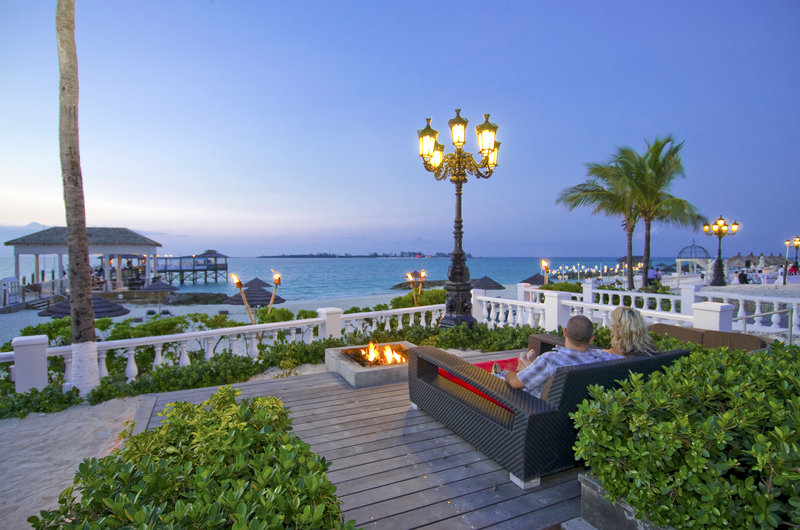 sandals royal bahamian all inclusive couples only