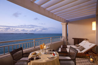 sandals royal bahamian all inclusive couples only