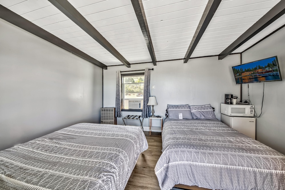 west walker motel