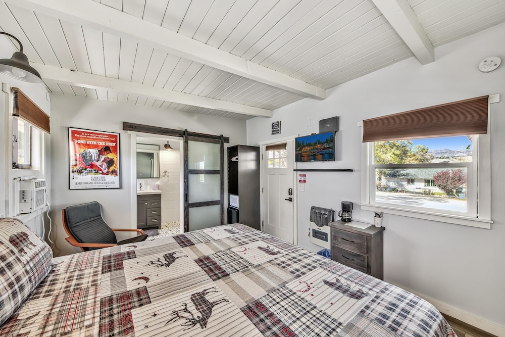 west walker motel