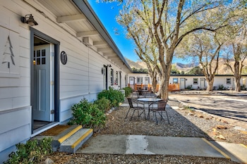 west walker motel