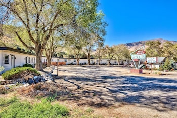 west walker motel