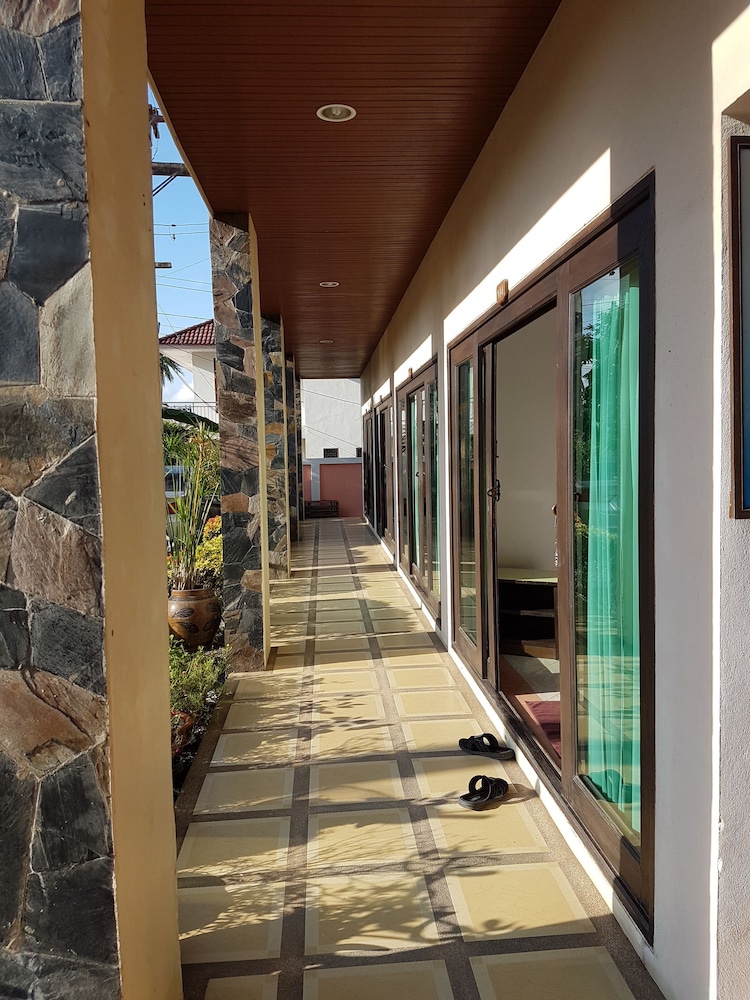 mm house samui