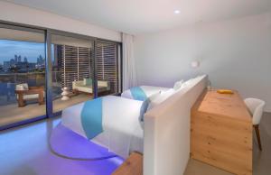 Nikki Beach Resort & Spa Dubai,Dubai World Trade Centre>>Dubai,5 star