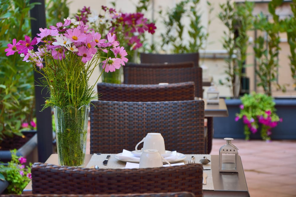 lh hotel lloyd rome