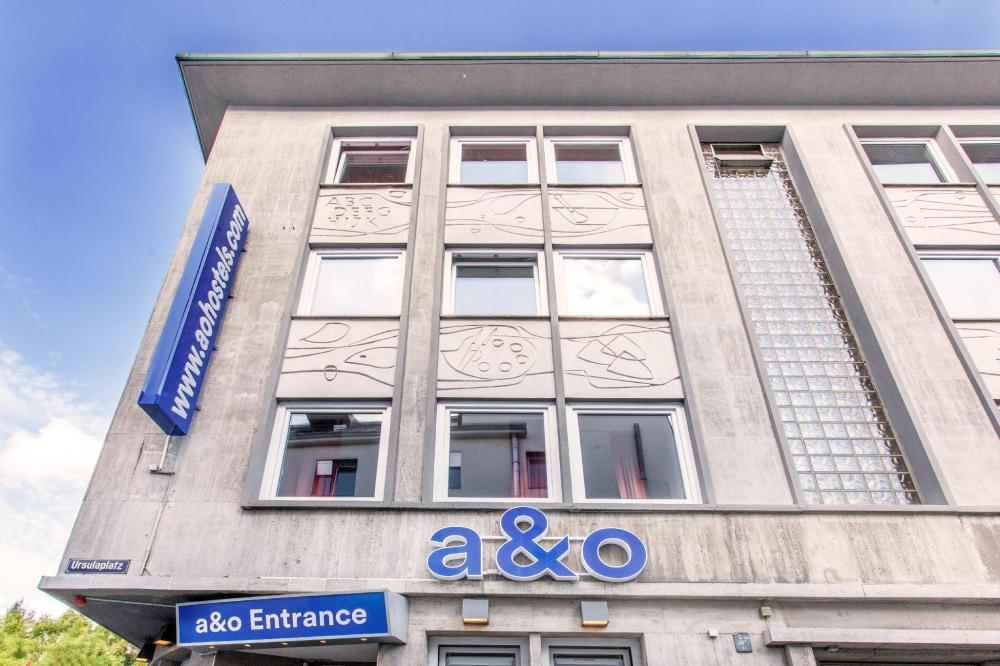 aando koln hauptbahnhof