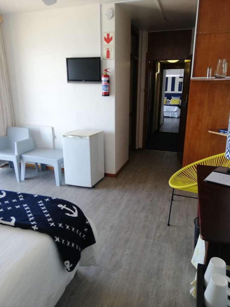 Hoedjiesbaai Hotel,Langebaan>>Cape Town,2 star