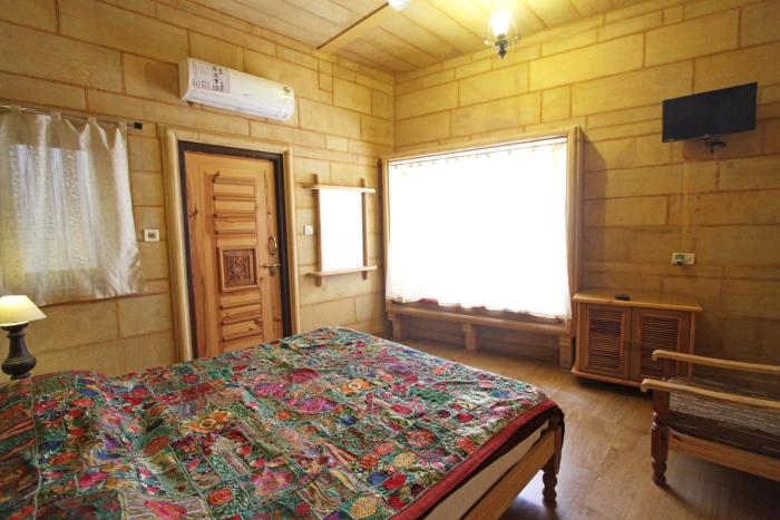 hotel the silk route