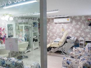 house and home residence