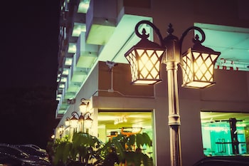 house and home residence