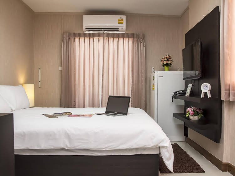 house and home residence