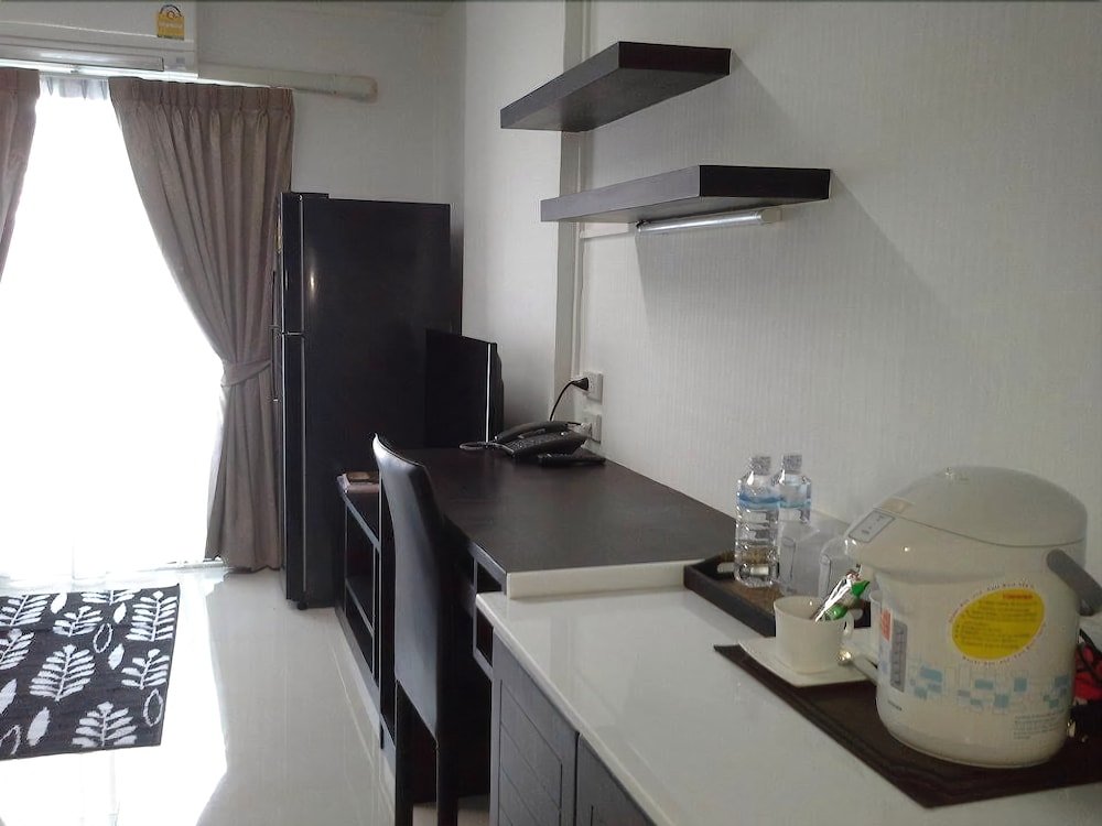 house and home residence