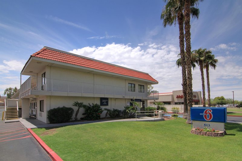 motel 6 tempe az broadway asu