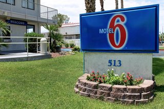 motel 6 tempe az broadway asu