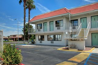 motel 6 tempe az broadway asu