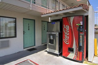 motel 6 tempe az broadway asu