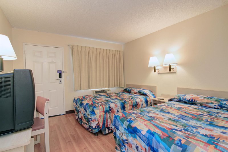 motel 6 tempe az broadway asu