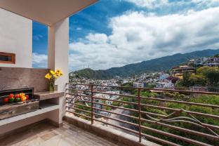 pinnacle resorts 220