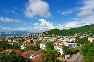 pinnacle resorts 220