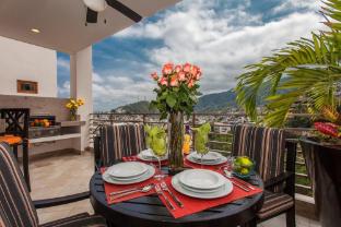 pinnacle resorts 220