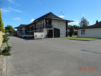 ambassador motel palmerston north