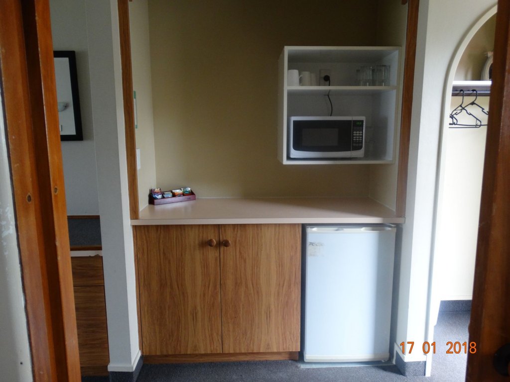 ambassador motel palmerston north