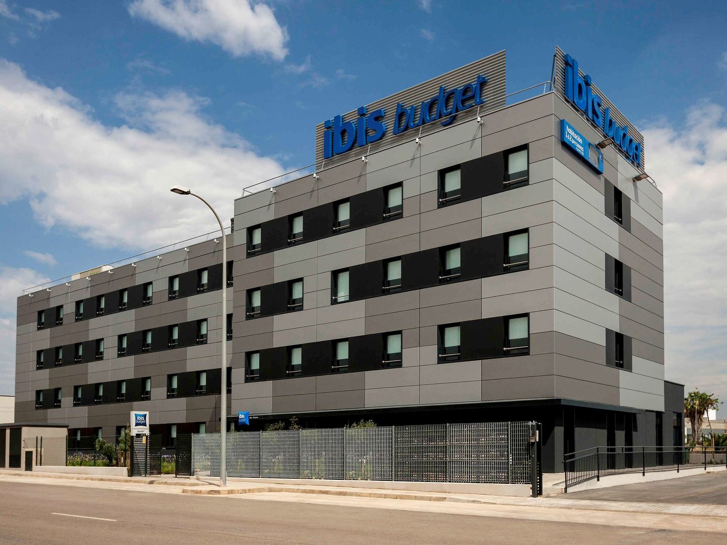 ibis budget valencia alcasser