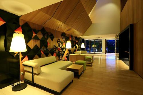 hotel namin