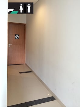 zizz convention hotel