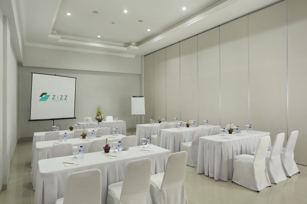 zizz convention hotel