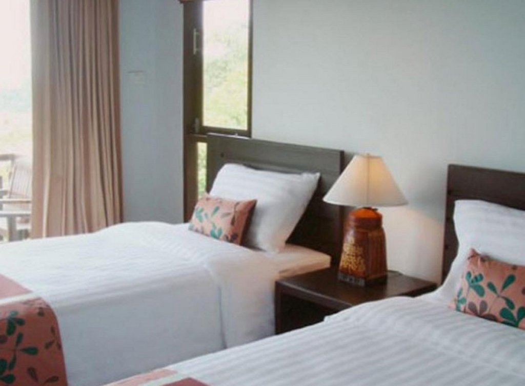 Chintakiri Resort,Koh Samui>>Ko Tao,3 star