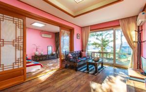 casa seorak bed and breakfast