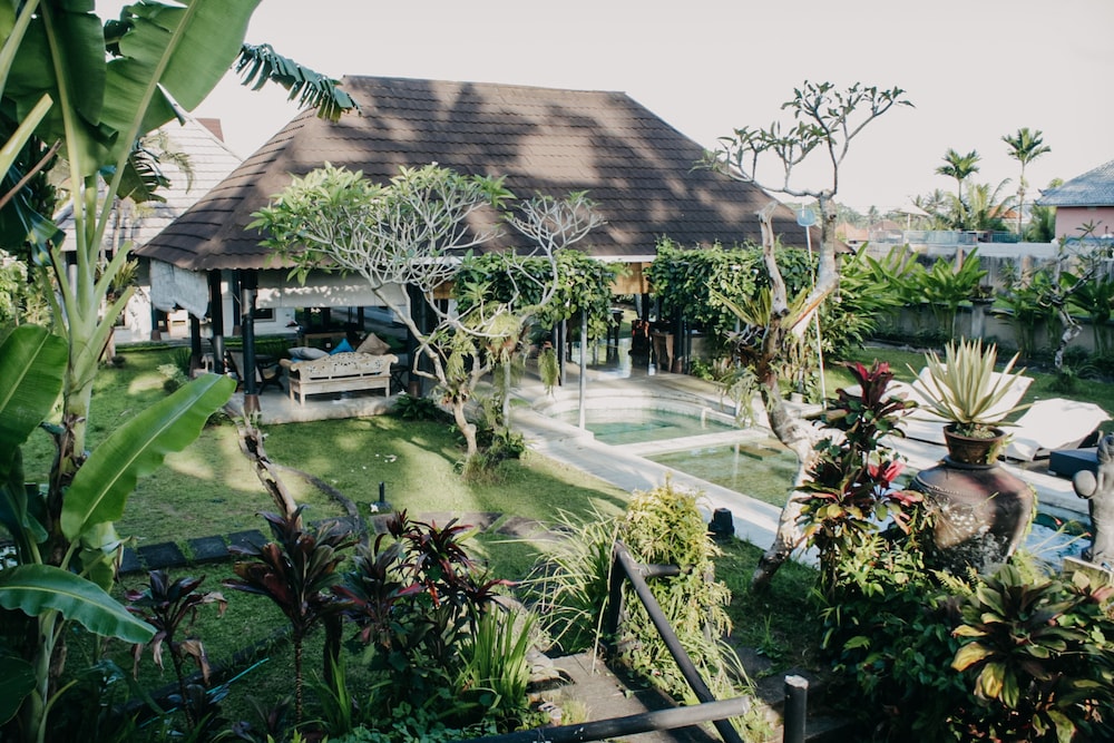villa puri darma agung