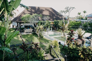 villa puri darma agung