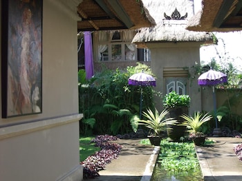 villa puri darma agung