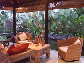 villa puri darma agung