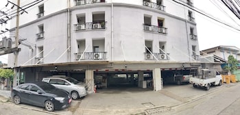 48 ville donmuang airport