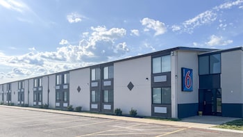 Motel 6 Rockford, Il – Rfd Airport,,2 star
