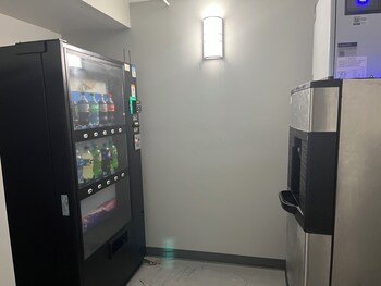 Motel 6 Rockford, Il – Rfd Airport,,2 star