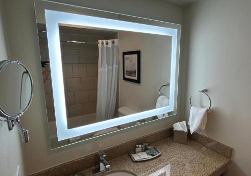 executive residency by best western denver east