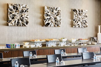 Ac Hotel By Marriott National Harbor Washington, D.C. Area,Maryland>>Fort Washington,3 star