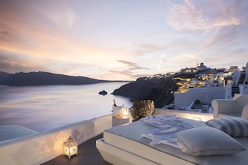 katikies santorini gea house