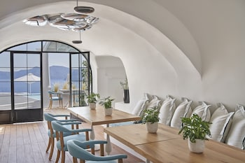 katikies santorini gea house
