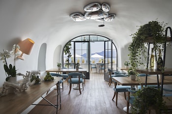 katikies santorini gea house