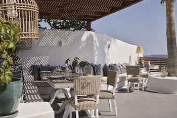 katikies santorini gea house
