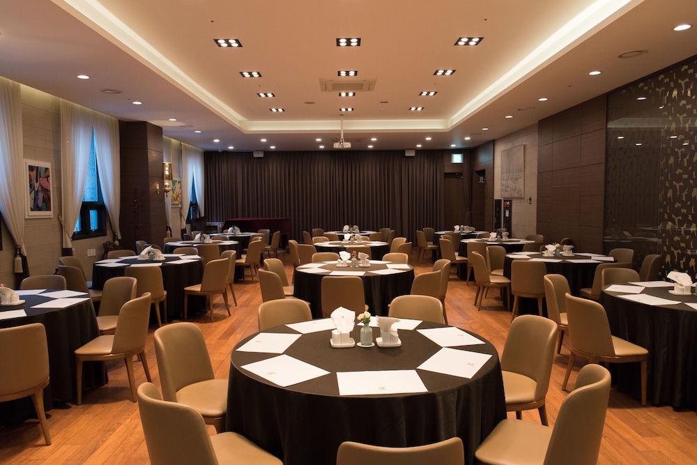 busan business hotel